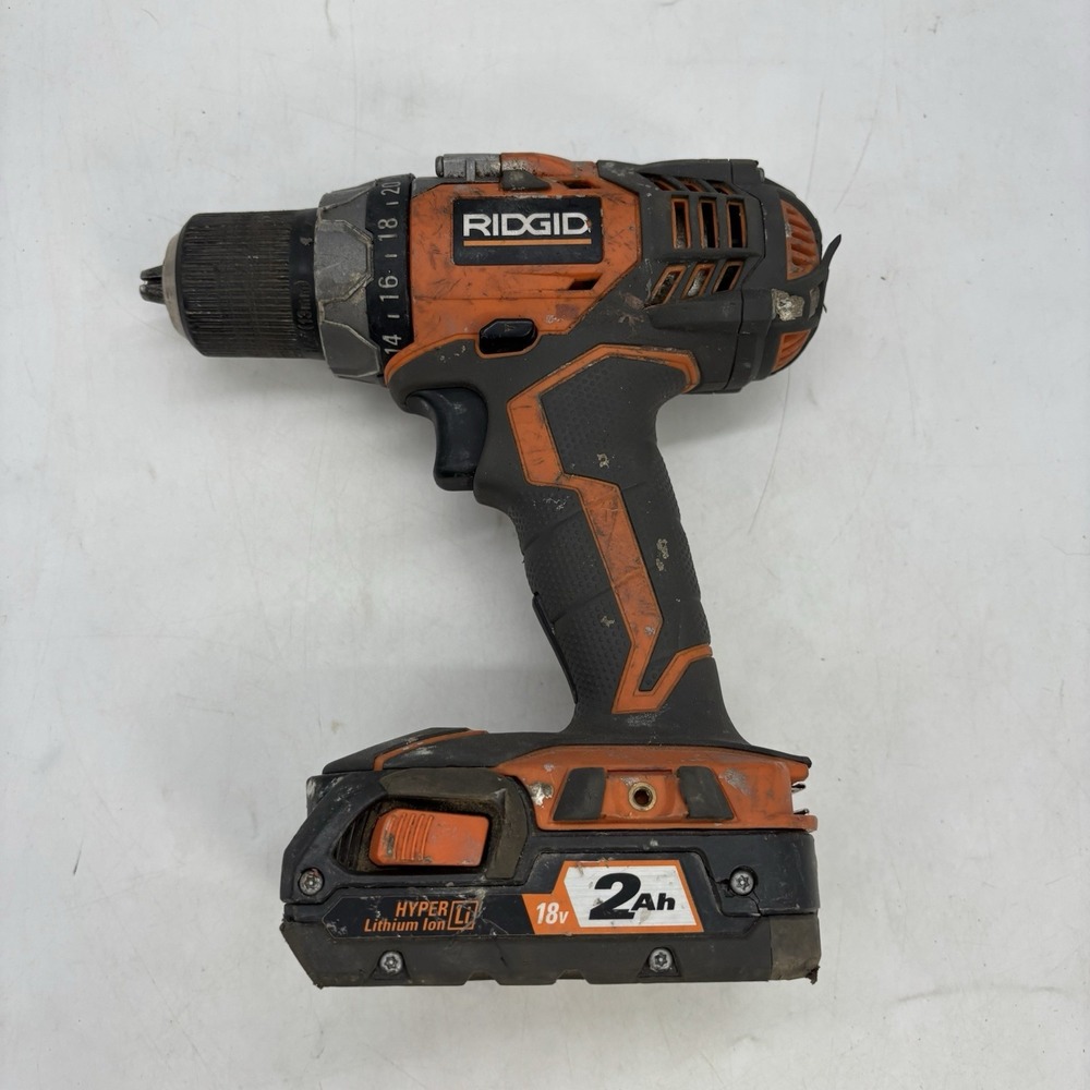 Rigid R86008 18V Cordless 1/2" Drill Driver & Battery (PO1019367) Used Working